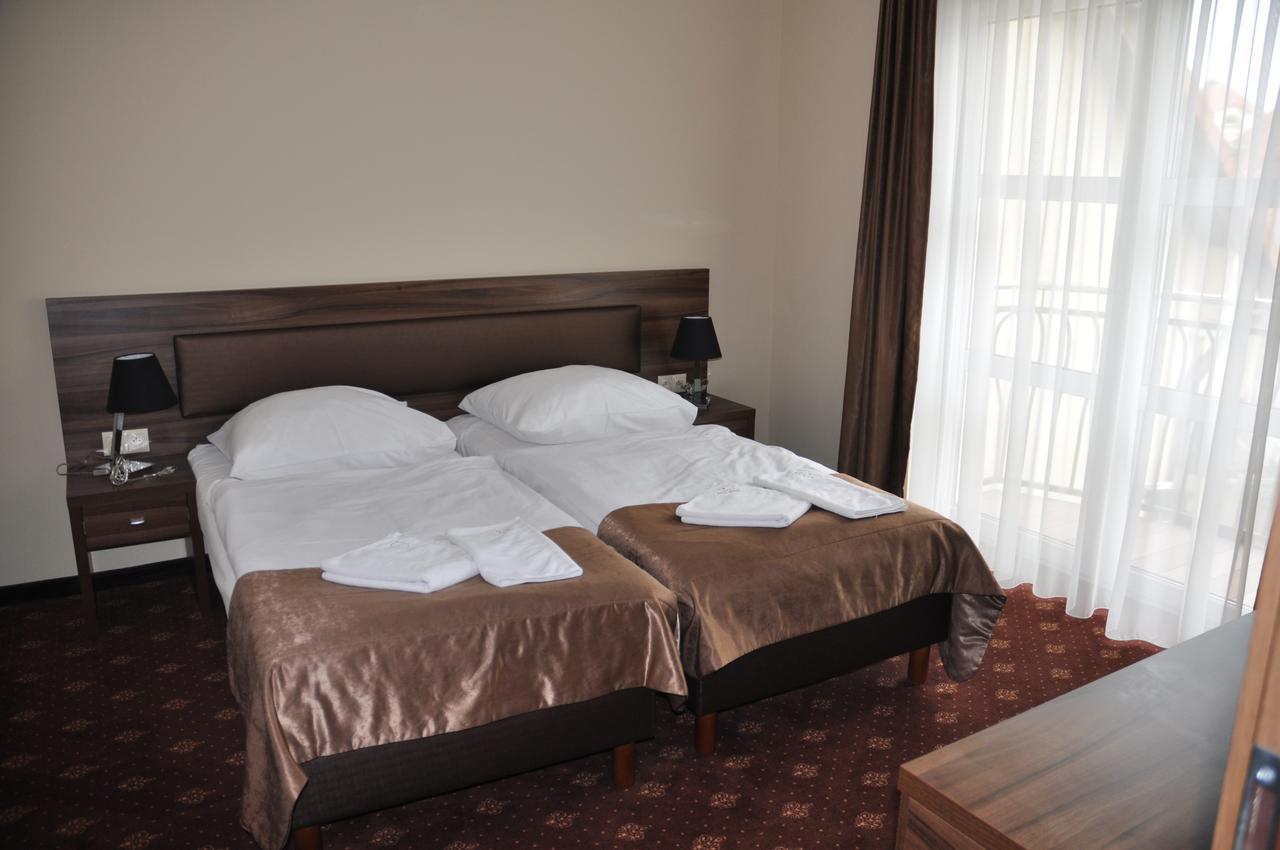 אוסטקה Hotel Morze מראה חיצוני תמונה