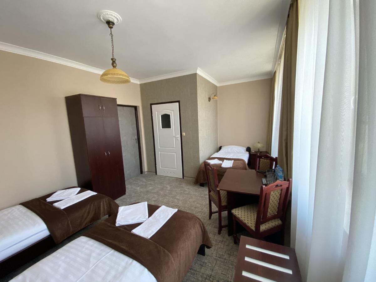 אוסטקה Hotel Morze מראה חיצוני תמונה